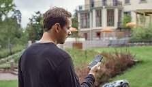Rinkos pionierė &bdquo;Husqvarna&ldquo; &scaron;venčia robotų vejapjovių 25-metį ir dovanoja ekskliuzyvinį modelį