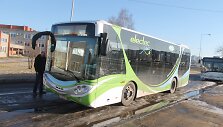 Elektra varomas autobusas &bdquo;L-BUS&ldquo; 