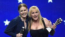 Amy Adams ir Patricia Arquette