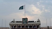 Pakistanas