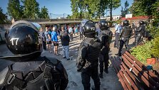 Kalėjimų departamento pareigūnai atlieka kratą Pravieni&scaron;kių pataisos namuose