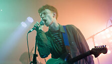 King Krule koncerto akimirka