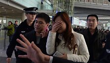 &bdquo;Malaysia Airlines&ldquo; lėktuvo keleivių artimieji Pekine