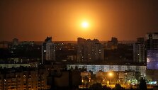 Rusijos bespiločio lėktuvo ataka Kyive. / Gleb Garanich / REUTERS