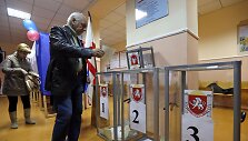 Maskvos kontroliuojamame Kryme &ndash; neteisėtas referendumas.
