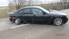 Kauno rajone girtas &bdquo;Mitsubishi&ldquo; vairuotojas taranavo BMW