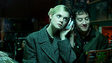 Elle Fanning filme &bdquo;Kaip pakabinti nežemi&scaron;ką paną&ldquo;