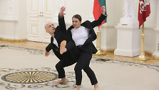 &Scaron;okio teatras "Low Air"