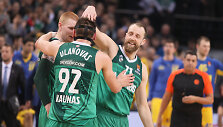 Artūras Milaknis