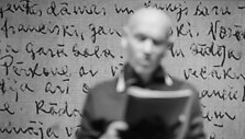 &bdquo;Versmės&ldquo; skaitymuose &ndash; biografijos, kurioms negalima i&scaron;nykti