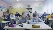 Neprižiūrimi socialiniai tinkai tarsi ginklas vaiko rankose