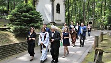 Garsus lietuvių i&scaron;eivijos dailininkas Vytautas Kasiulis atgulė Menininkų kalnelyje