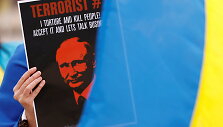 Akimirka i&scaron; protesto