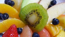 Reikiamus vitaminus galima įsisavinti i&scaron; įvairaus maisto