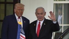D. Trumpas ir B. Netanyahu / Mark Schiefelbein / AP