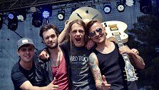 Grupė &bdquo;Fire It Up&ldquo;