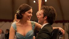 Emilia Clarke ir Samas Claflinas filme &bdquo;A&scaron; prie&scaron; tave&ldquo;
