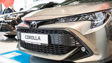 &bdquo;Tokvila&ldquo; pristatė naujausius &bdquo;Toyota&ldquo; modelius &ndash; visureigį RAV4 ir hečbeką &bdquo;Corolla&ldquo;