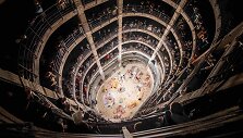 Rugilės Bazdžiukaitės, Vaivos Grainytės, Linos Lapelytės opera-performansas &bdquo;Saulė ir jūra&ldquo; Vilniaus taksi parke, 2021 m.