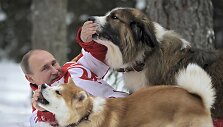 Vladimiras Putinas su &scaron;unimis