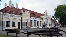 Vilkavi&scaron;kio (Didžiųjų &Scaron;elvių) geležinkelio stotis