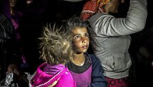 Sirijos kurdų pabėgėliai plūsta į Turkiją