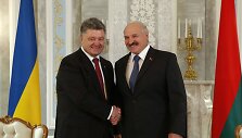Ukrainos prezidentas Petro Poro&scaron;enka ir Baltarusijos prezidentas Aliaksandras Luka&scaron;enka