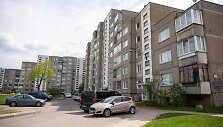 Daugiabučio automobilių stovėjimo aik&scaron;telė Medeinos gatvėje