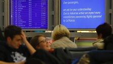 &bdquo;Lufthansa&ldquo; dėl streiko at&scaron;aukė tūkstančius skrydžių.