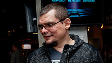Emilis Vėlyvis