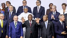 Didžiojo dvide&scaron;imtuko (G-20) vir&scaron;ūnių susitikimas /  / AP
