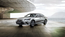 &bdquo;Lexus ES F Sport&ldquo;
