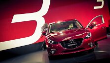 &bdquo;Mazda 3&ldquo; hečbekas  