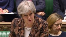 Theresa May Bendruomenių rūmuose