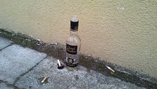 Gimnazistų i&scaron;gertas alkoholis ir nuorūkos