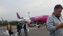 Vos pakilęs &bdquo;Wizz Air&ldquo; orlaivis sugrįžo į Vilniaus oro uostą, nes į jį pataikė žaibas.