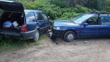 &bdquo;VW Golf&ldquo; ir &bdquo;Ford Mondeo&ldquo; avarija Varėnos rajone