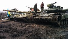 Ukrainos kariuomenės daliniai, įsikūrę Tonenkos gyvenvietėje, &scaron;alia Donecko.