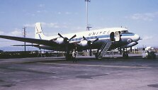 &bdquo;United Airlines&ldquo; DC-6 lėktuvas, pana&scaron;us į tą, kuris sudužo