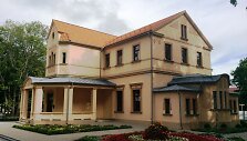 Savivaldybei priklausanti kurhauzo dalis