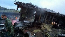 Prie Rusijos ir Ukrainos sienos sudužo &bdquo;Boeing 777&ldquo; su 295 žmonėmis