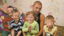 Kęstutis Kačerauskas su vaikais