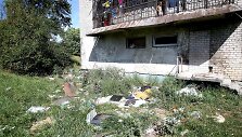 Viename Kėdainių &Scaron;ėtos gatvės daugiabučių gyvena ir tokių žmonių, kuriems nerūpi jų aplinka