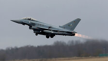 Vokietijos karinių oro pajėgų naikintuvas &bdquo;Eurofighter&ldquo;