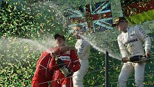 Melburno GP nugalėtojas Sebastianas Vettelis (&bdquo;Ferrari&ldquo;)