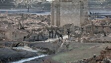 La Riochos regione po sausros pasimatė anksčiau užlieto miestelio griuvėsiai