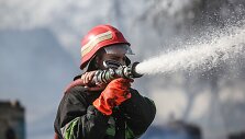 &Scaron;alčininkų rajone, Krakūnų kaime kilęs gaisras sunaikino apie 20 pastatų