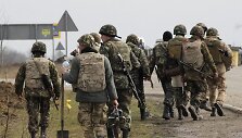 Ukrainos kariai prie Krymo sienos