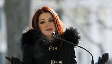 Priscilla Presley