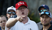 Donaldas Trumpas prie&scaron; susitikimą su Baltijos &scaron;alių prezidentais žaidė golfą